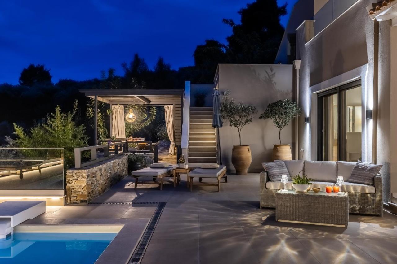 Villa Politimi Luxury Retreat Skopelos Town Exterior foto